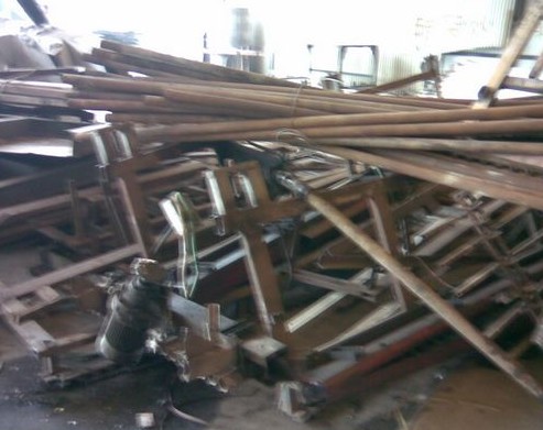 廢舊建筑材料